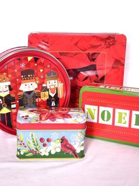 Lot of 4 Christmas Holiday Tins Various Sizes Household Decorations